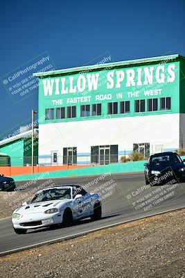 media/Oct-18-2025-Extreme Speed (Sat) [[d6d7e1fef1]]/Group 5/Session 1 (Turn 4)/